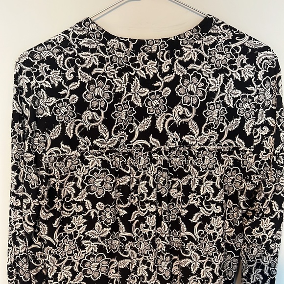 Hugo Boss Orange Floral sz 4/M Long Sleeve Half Buttons - Picture 5 of 7